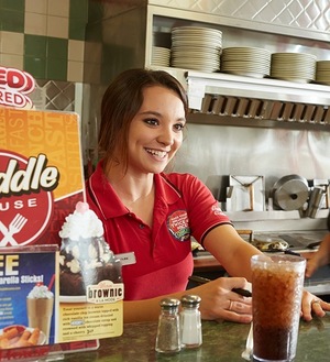 Commercial Developer to Open Three Huddle House Franchise Locations in South Texas