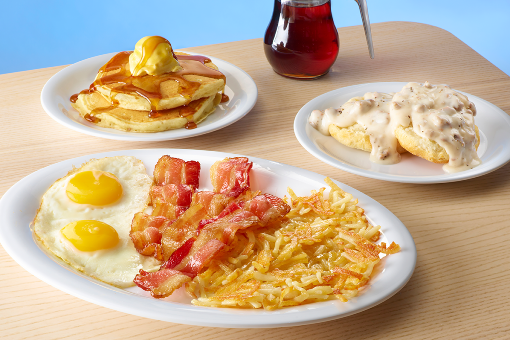 Meals like the MVP Breakfast are a favorite at any time of day. Huddle House’s multi daypart menu allows you to serve customers throughout the day.